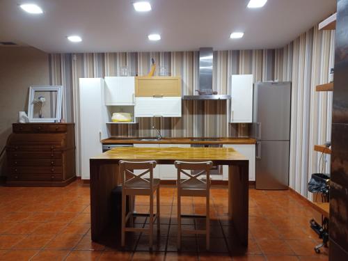 Afbeelding uit fotogalerij van El Olivar by emepas in Albelda de Iregua