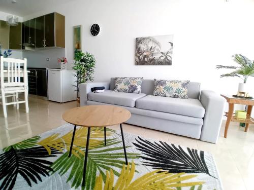 Köök või kööginurk majutusasutuses Sunlight Apartment Shkoder