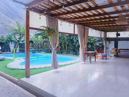 Kolam renang di atau dekat dengan Piedra Verde Huánuco Perú