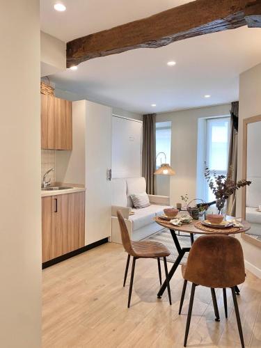 Apartamentos Boutique ALTZOAN & Parking FREE