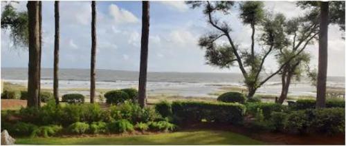 Seaside Bliss Awaits Your Dream Beach Getaway! photo 17