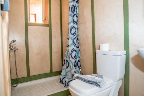 Stratos Wooden Apartment