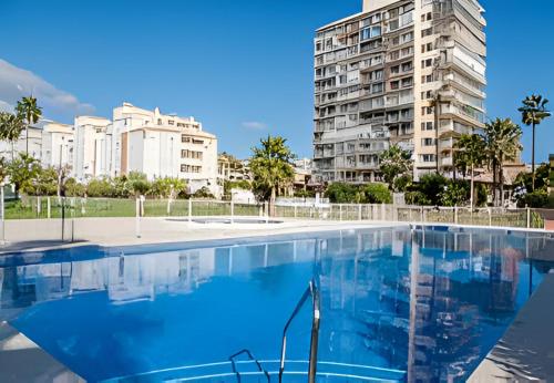 Estudio en residencial Los Maites, primera línea playa.