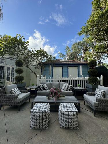 Posezení v ubytování 5 BR - Sleeps 10! Best Location next to French Quarter!
