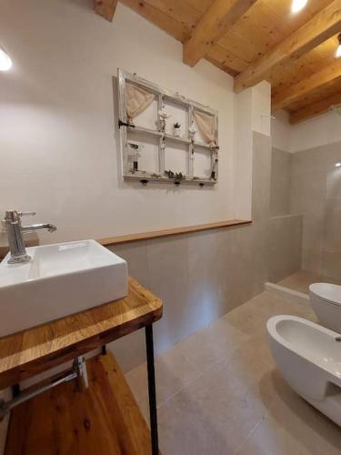 Ванная комната в Stone House Sprtini