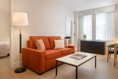 Posezení v ubytování Aura Hotel Times Square Newly Renovated