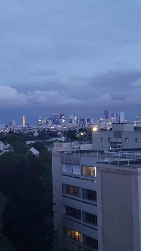 Photo de la galerie de l'établissement Chambre Lit Double Proche Paris, à Sartrouville
