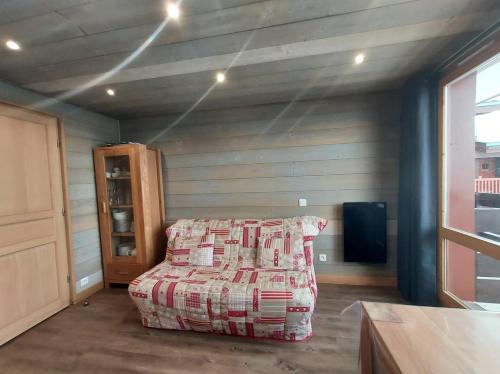 Appartement 4-6p Belle Plagne, skis aux pieds, vue montagne, ensoleillé