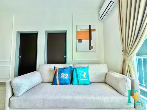 Ruang duduk di KSL Residence 2 by RR JBcity