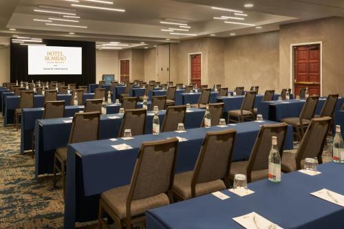 Konferenční prostory v ubytování Hotel Rumbao, a Tribute Portfolio Hotel