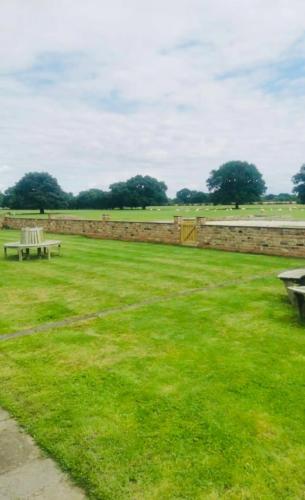 Barn near York with hot tub - Perfect for Groups and Families photo 7