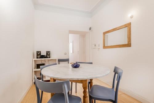BBHOME Comfort apartment near Colosseum