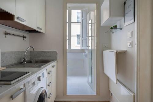 Η κουζίνα ή μικρή κουζίνα στο Il Nido - Centro Storico Lucca