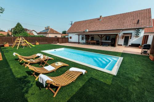 Zöld Gerle ház Mórahalom