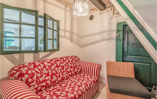 Χώρος καθιστικού στο Gorgeous Home In Süderheistedt