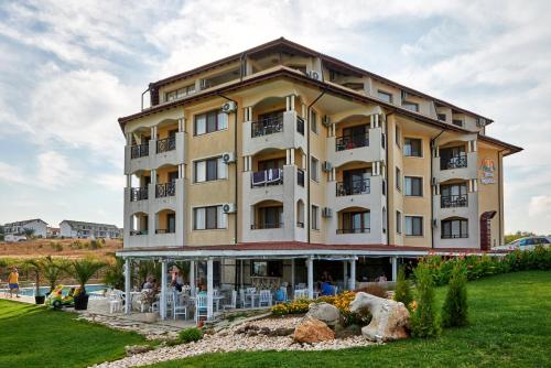 Fotografie z fotogalerie ubytování Toma's Residence - Front Beach v destinaci Tsarevo