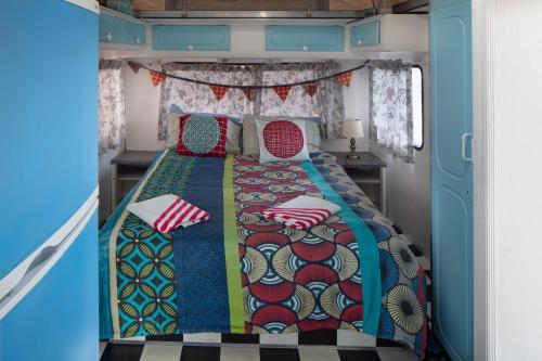 Katil atau katil-katil dalam bilik di Alpha Excelsior Donkey camp