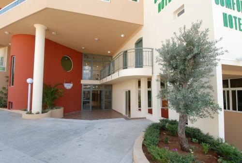 Gallery image of Byblos Comfort Hotel in Jbeil