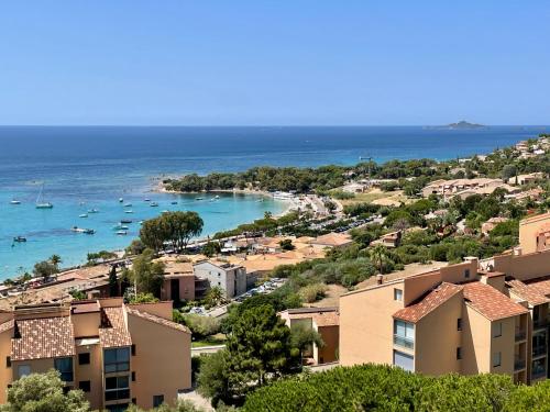 VUE EXCEPTIONNELLE - Ajaccio T3 rte Sanguinaires - Santa Lina