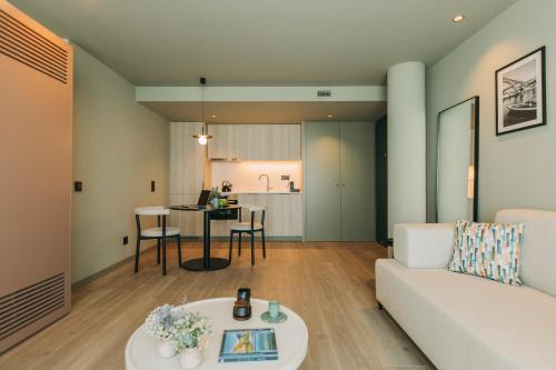 Kuchyň nebo kuchyňský kout v ubytování Hotels 705 Porto Prime Home