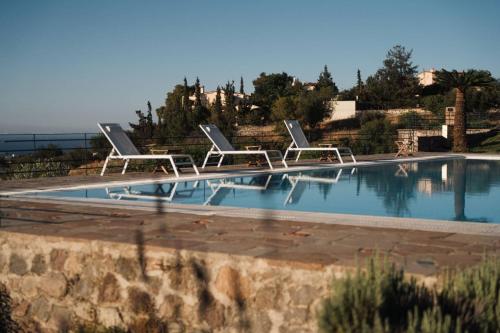 Πισίνα στο ή κοντά στο Terra Casa Private Villa in Aegina Island