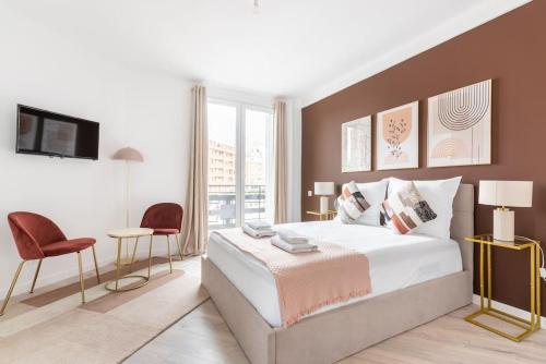 Studio lumineux Paris Est -II