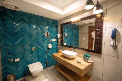Koupelna v ubytování GANGA KINARE- A Riverside Boutique Resort, Rishikesh