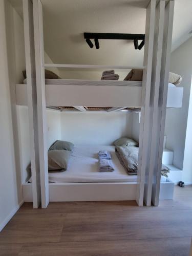 Ένα ή περισσότερα κρεβάτια σε δωμάτιο στο Penthouse Solaris