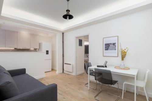 Cosy Athens Downtown Apartment