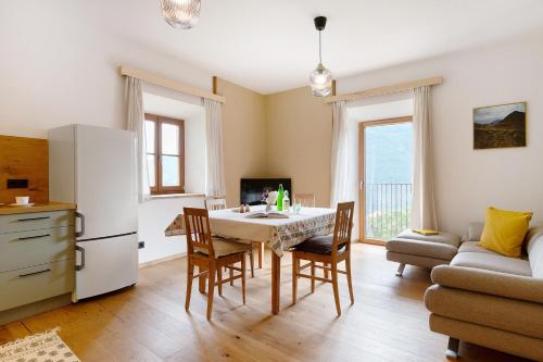 Billede fra billedgalleriet på Rotwandterhof Wohnung Fuchsbau i Barbian