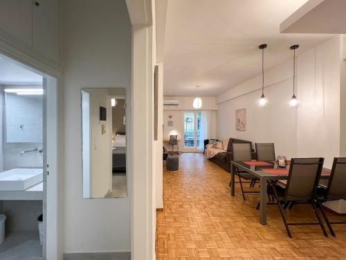 A lovely 2 BR home in Athens