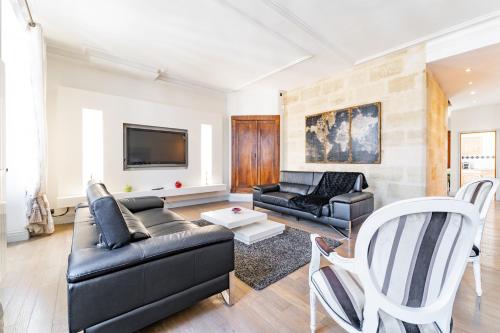 Foto Magnifique Appartement - 160m2 - 3 Chambres - Centre de Bordeaux 1