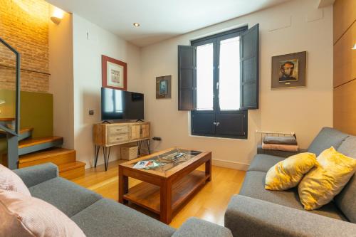 La Maestranza Charming one or two bedrooms Apartments by OCityzen