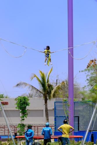 Fotografie z fotogalerie ubytování Treat Resort Silvassa v destinaci Silvassa