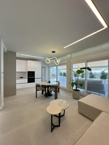 Luxurious Penthouse City Centre