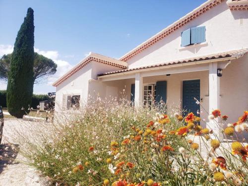 La Villa Maya, tout confort, grand jardin, piscine