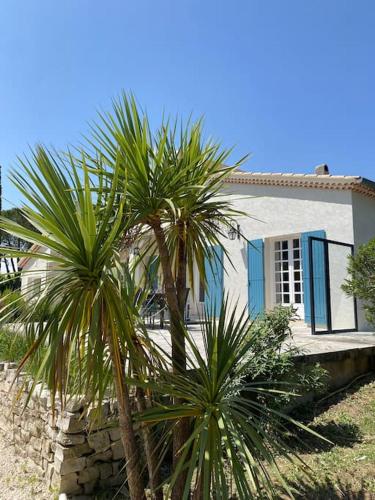 Photo de la galerie de l'établissement La Villa Maya, tout confort, grand jardin, piscine, à Sauzet