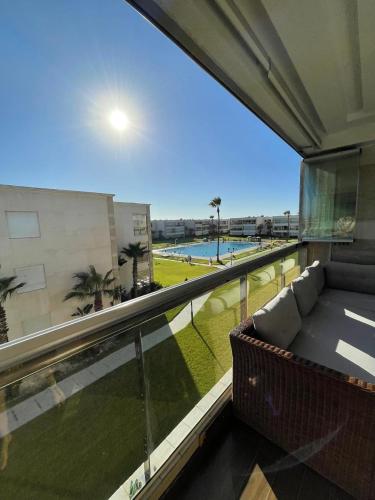 Πισίνα στο ή κοντά στο Bel appartement avec piscine vu sur mer