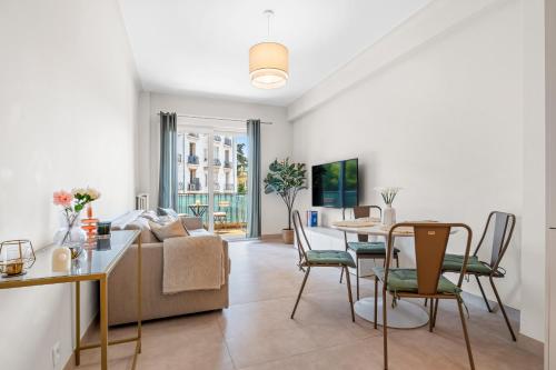 Nice & Cosy - Central Apartment