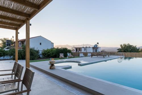 Gallery image of Ergini country villa with bio infinity pool & spa in Panayía