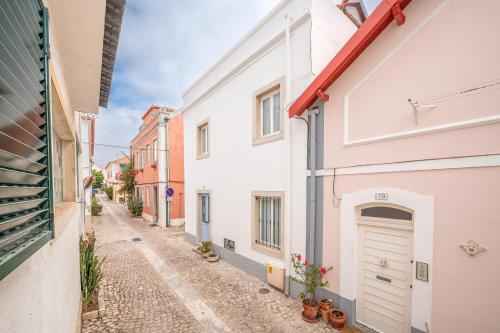Blue Tide - Two Bedroom Apartment