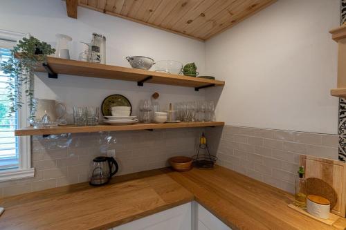 Dapur atau dapur kecil di Casa Olej Unforgettable getaway in Tremblant & SPA