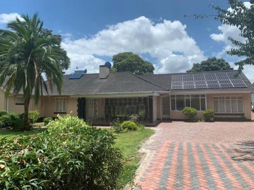 Charming 3BR Home in the Heart of Highlands Harare