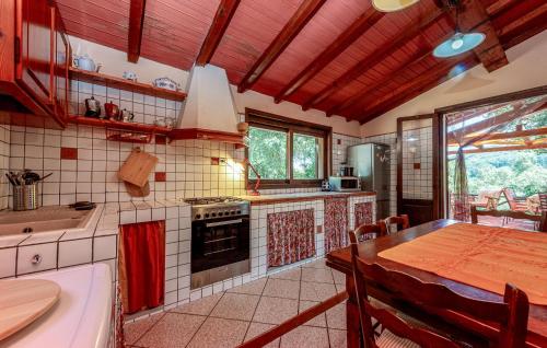 Η κουζίνα ή μικρή κουζίνα στο Casa Upupa