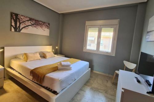 Apartamento Duplex Playa de Artola-Baja-Marbella