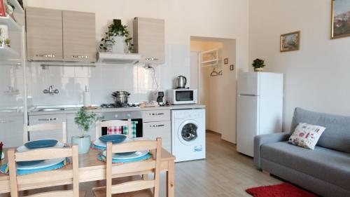 GARIBALDI ISOLA APARTMENTS - 80m from GARIBALDI station & 10min from CENTRALE station