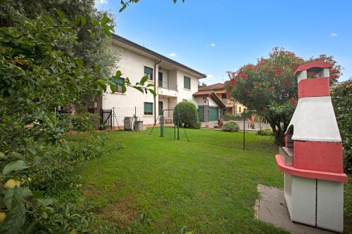 En have udenfor Connie's Apartment - Happy Rentals