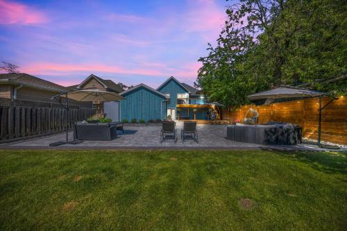 Billede fra billedgalleriet på The Nautical Nook Luxury Beach House i Hamilton