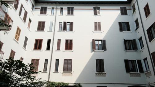 GARIBALDI ISOLA APARTMENTS - 80m from GARIBALDI station & 10min from CENTRALE station