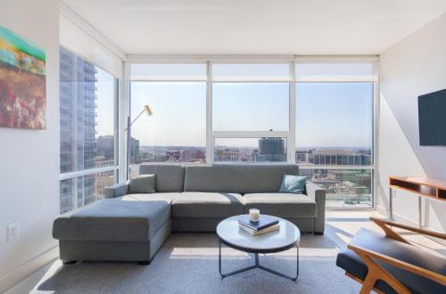 Level Los Angeles - Downtown South Olive Image